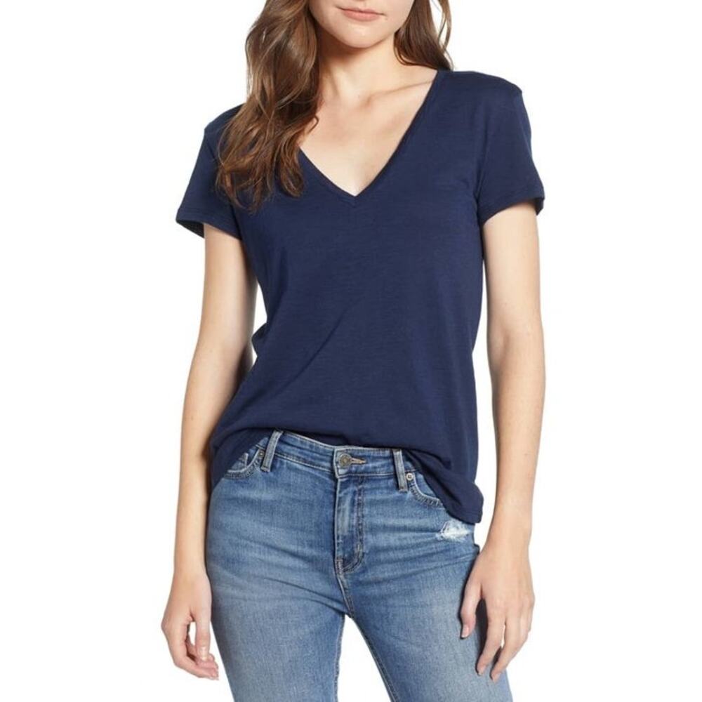 Amour Vert Joline V-Neck Tee. Size Large. Navy Blue